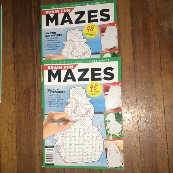 🎄”MYSTERY COLORS”, “BRAIN FUN MAZES” & “BLISSFUL DOT2DOT”🎄 PUZZLE BOOKS LOT! - Picture 7 of 13